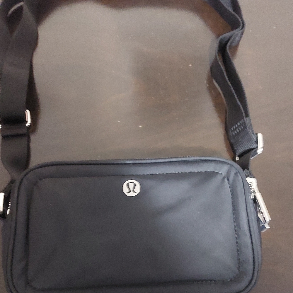 Lululemon camera bag